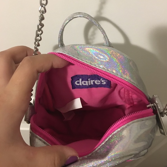 Claire’s silver mini purse! Great for little girls - Picture 3 of 3